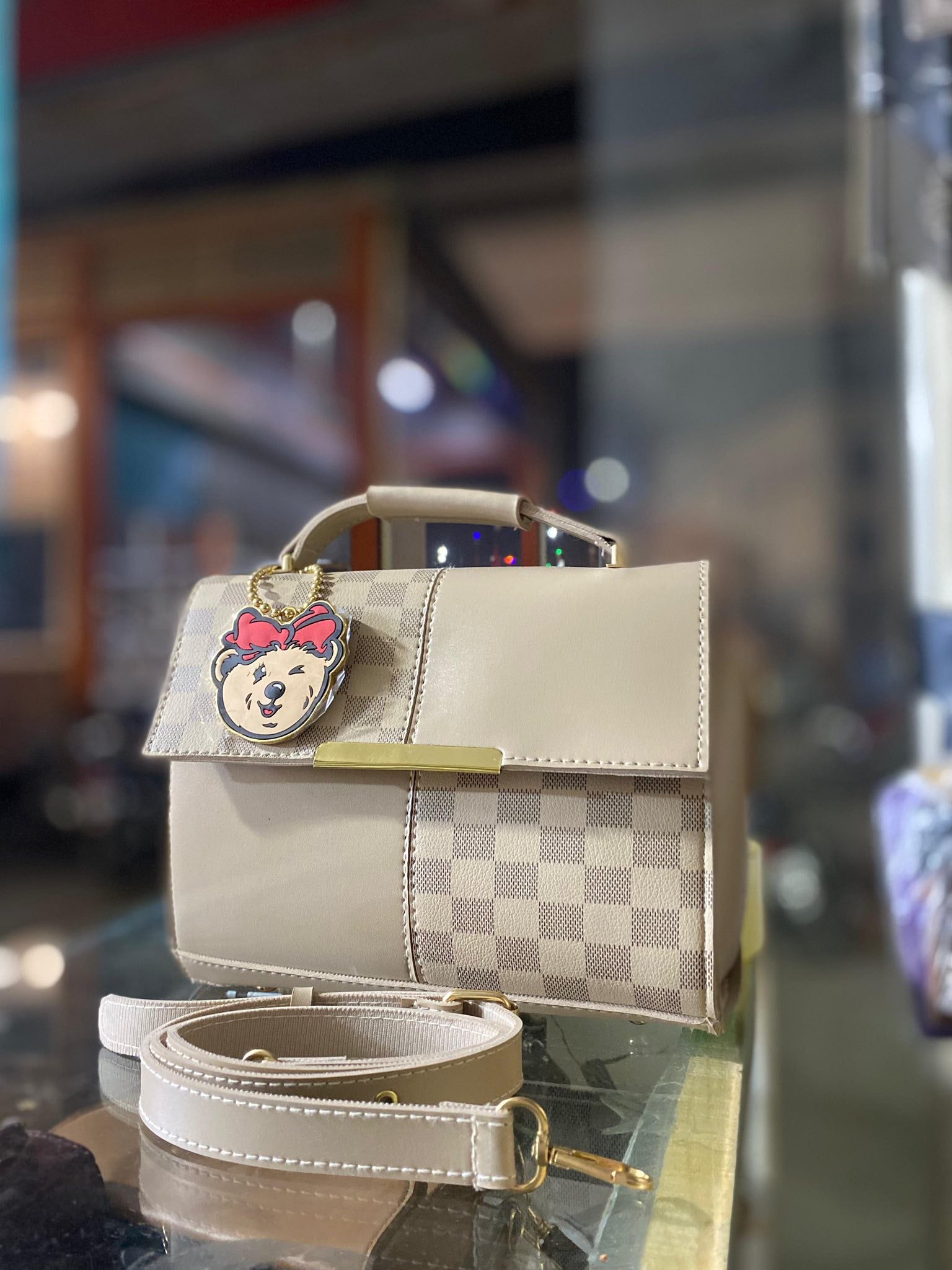 Checkered Mini Box Handbag with Bear Charm for Women – Crossbody Shoulder Bag | Rangdy