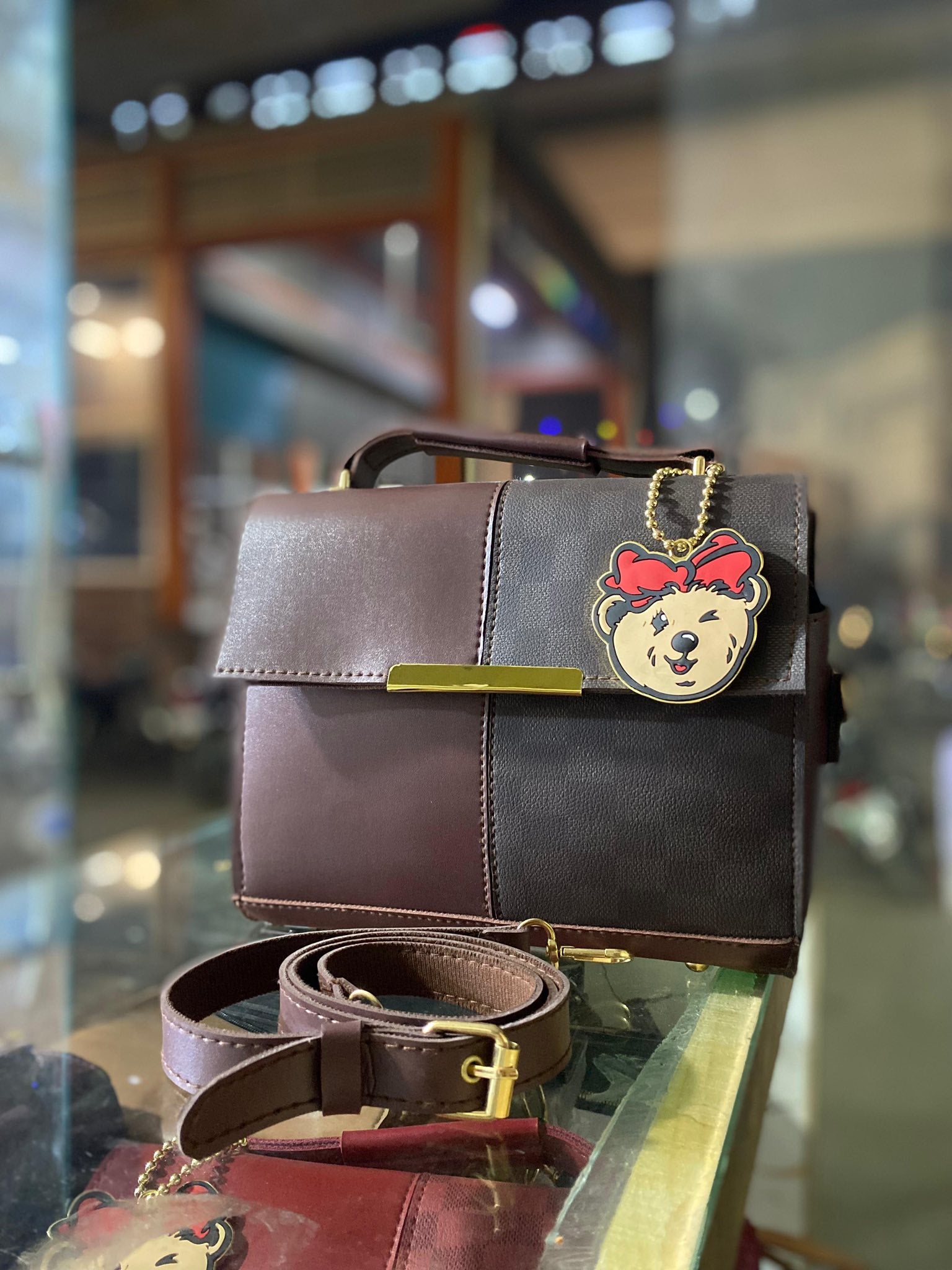 Checkered Mini Box Handbag with Bear Charm for Women – Crossbody Shoulder Bag | Rangdy